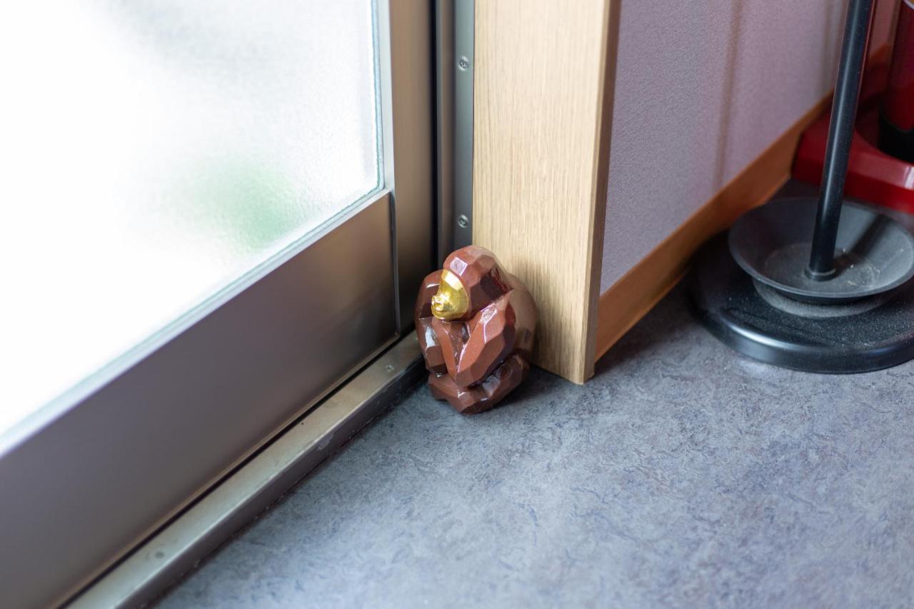 Oyado Gorilla Annex Apartment Osaka Exterior photo