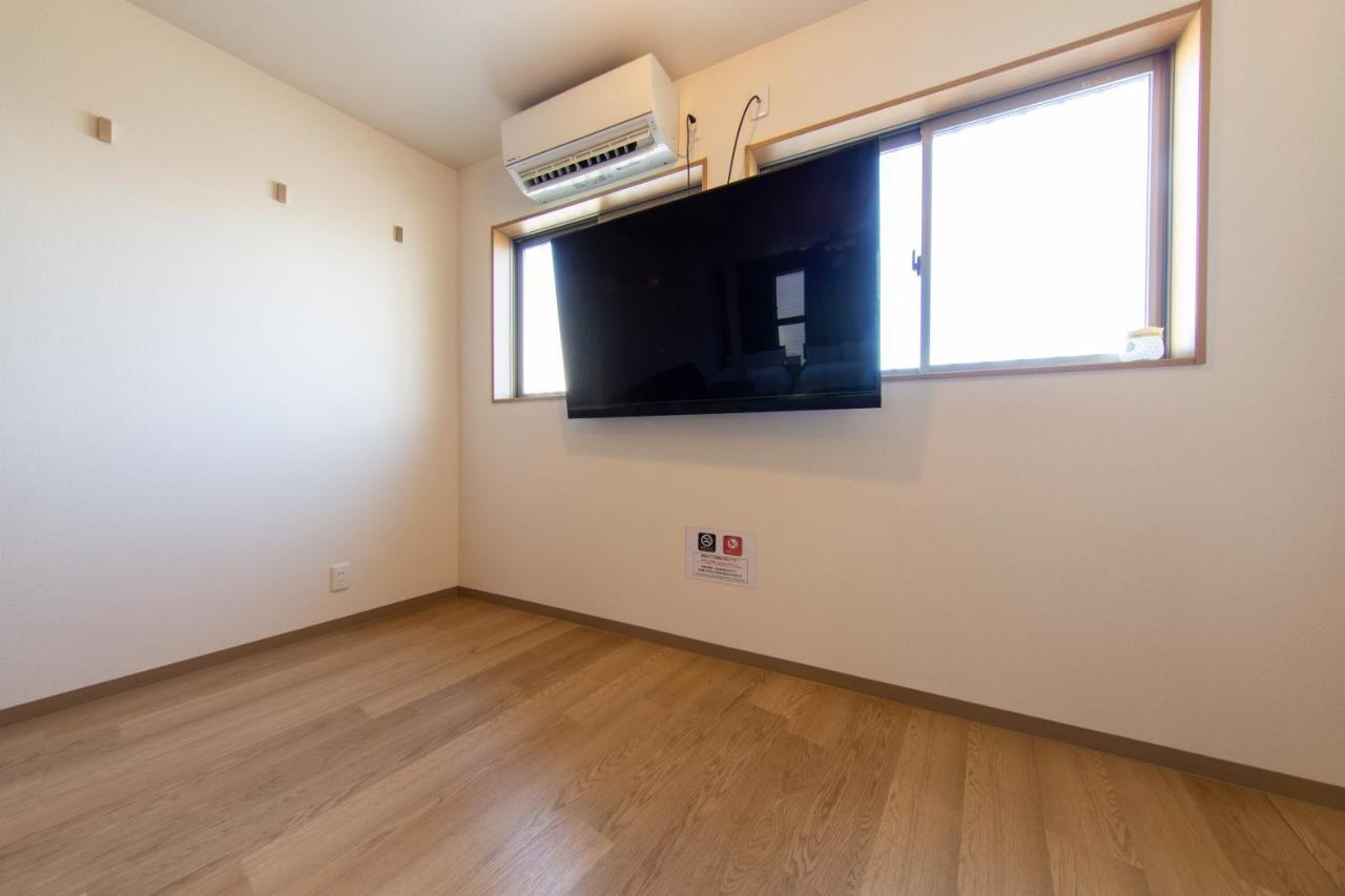 Oyado Gorilla Annex Apartment Osaka Exterior photo